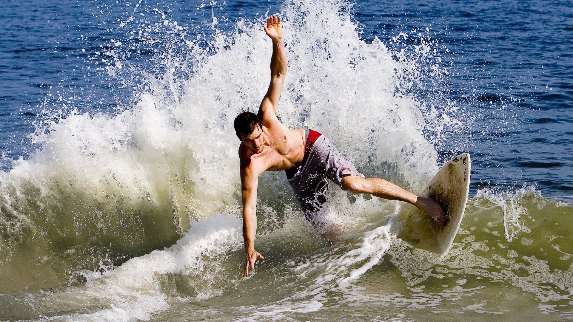 mk电竞官网-《Valorant》新英雄亮相，战术层面迎来变革，valorantyoru